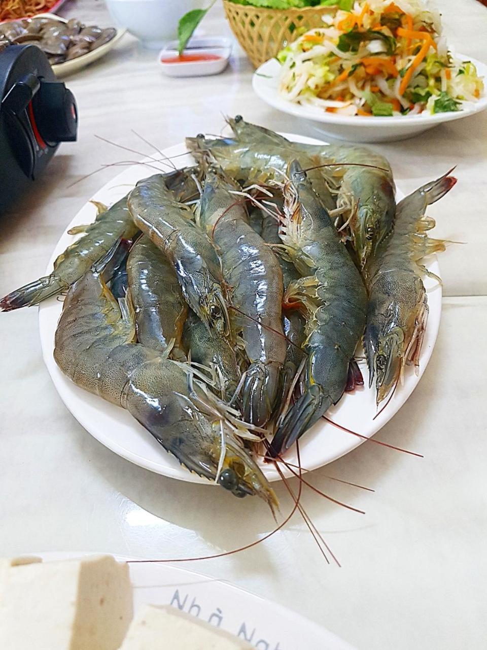 Nhà Nghỉ Việt Khanh Ha Long Exterior foto